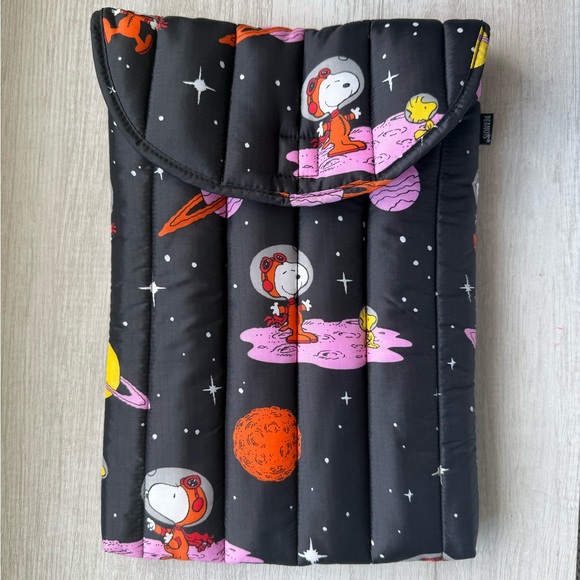 BAGGU Handbags - Baggu Space Snoopy 15/16” Laptop Sleeve [NO LONGER AVAILABLE ON WEBSITE]
